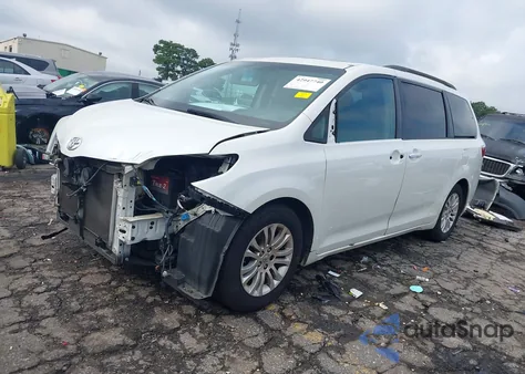 2015 Toyota Sienna Xle 8 Passenger из США, поврежденный, VIN 5TDYK3DC0FS554194